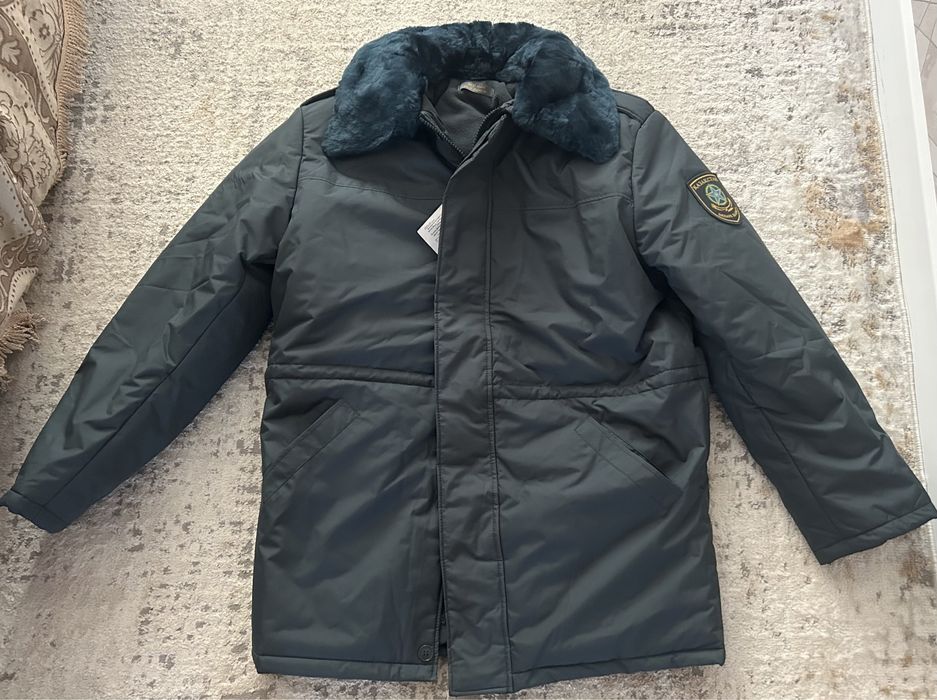 Продам куртку утепленную