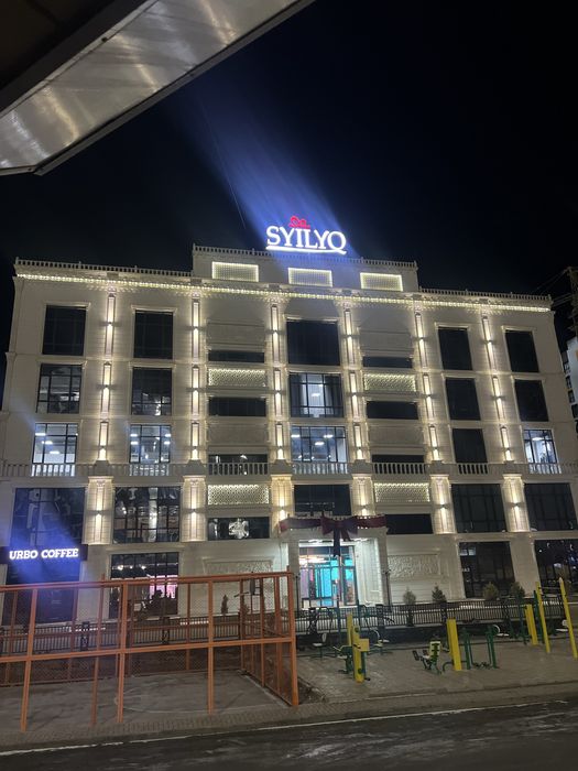 Аренда маникюрный стол