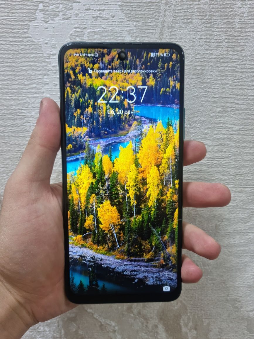Huawei P smart 2021 память 6/128 Гб в хорошем состоянии