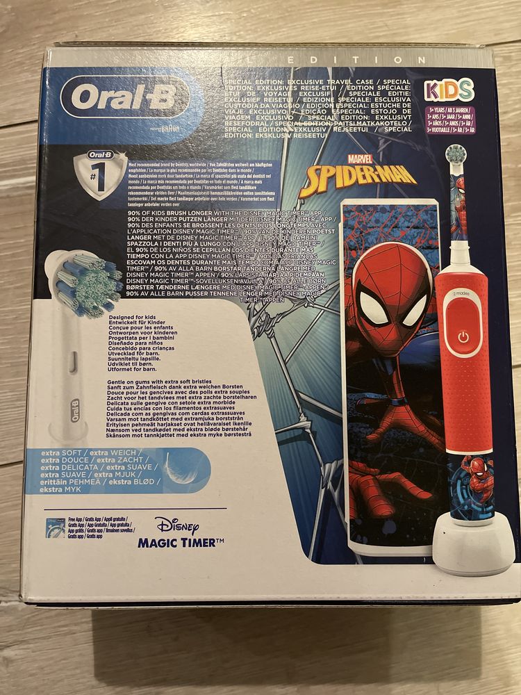 Periuta electrica oral b frozen/spiderman