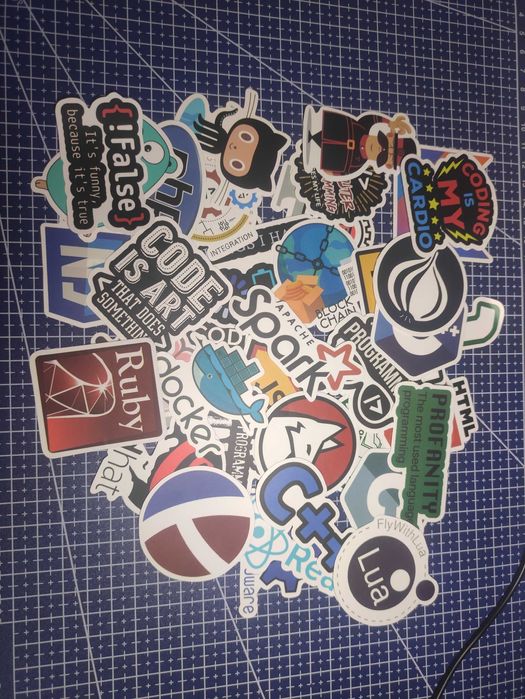 Стикер за лаптоп "за програмисти"