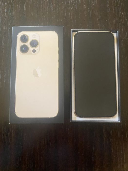 Vind iphone 13 pro in stare foarte buna , ca nou
