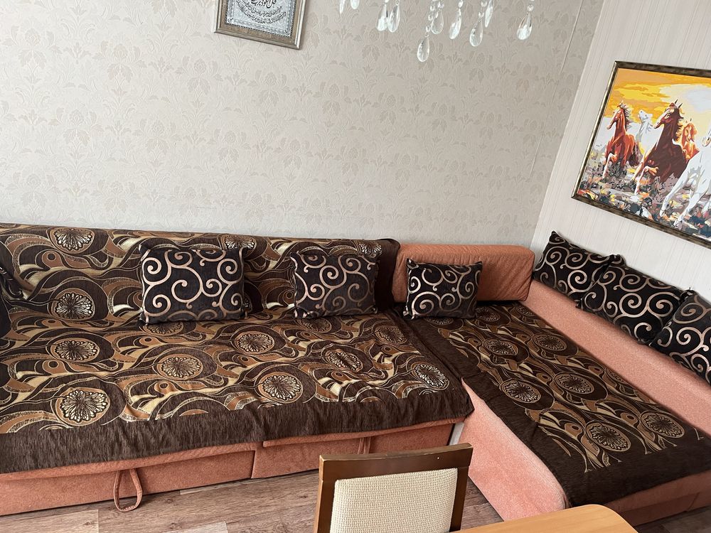 Продам диван в отличном состоянии