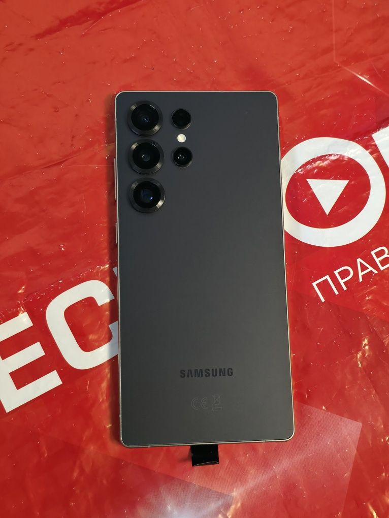 17 цикли 256GB Samsung S25 Ultra Технополис Гаранция 2027 Black /Черен