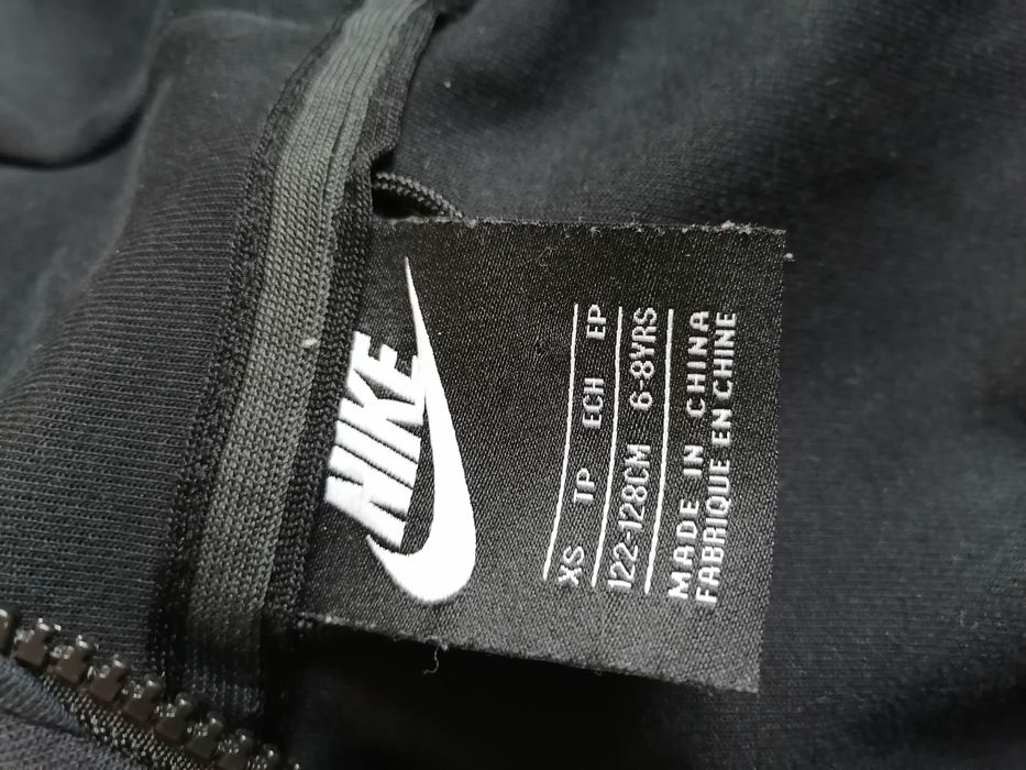 Суитчър Nike 6-8 г.