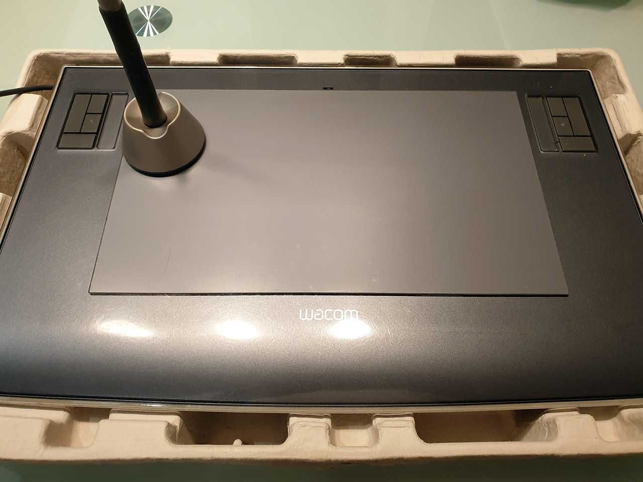 Графичен таблет Wacom Intuos 3 - 2 броя