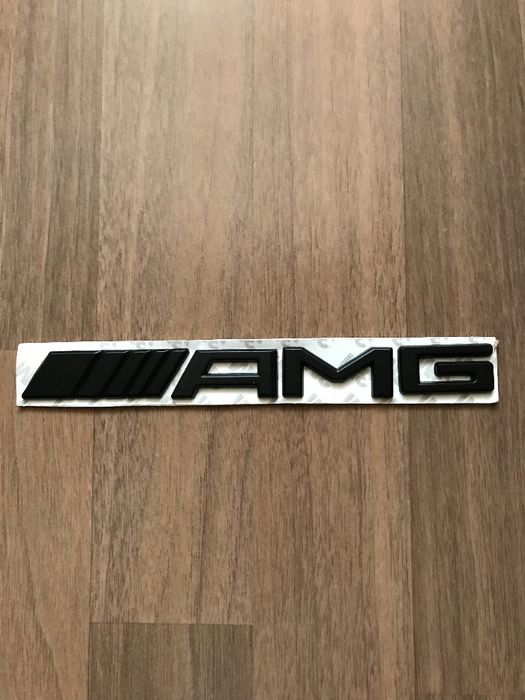 Emblema semn sigla logo grila fata portbagaj capace jante Mercedes AMG