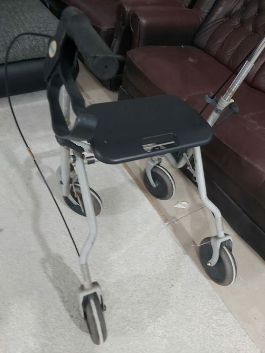 Rolator ortopedic pliabil