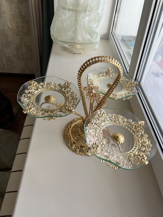 Менажница сатылады