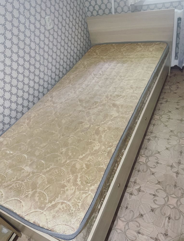 Срочно продам качественную кровать