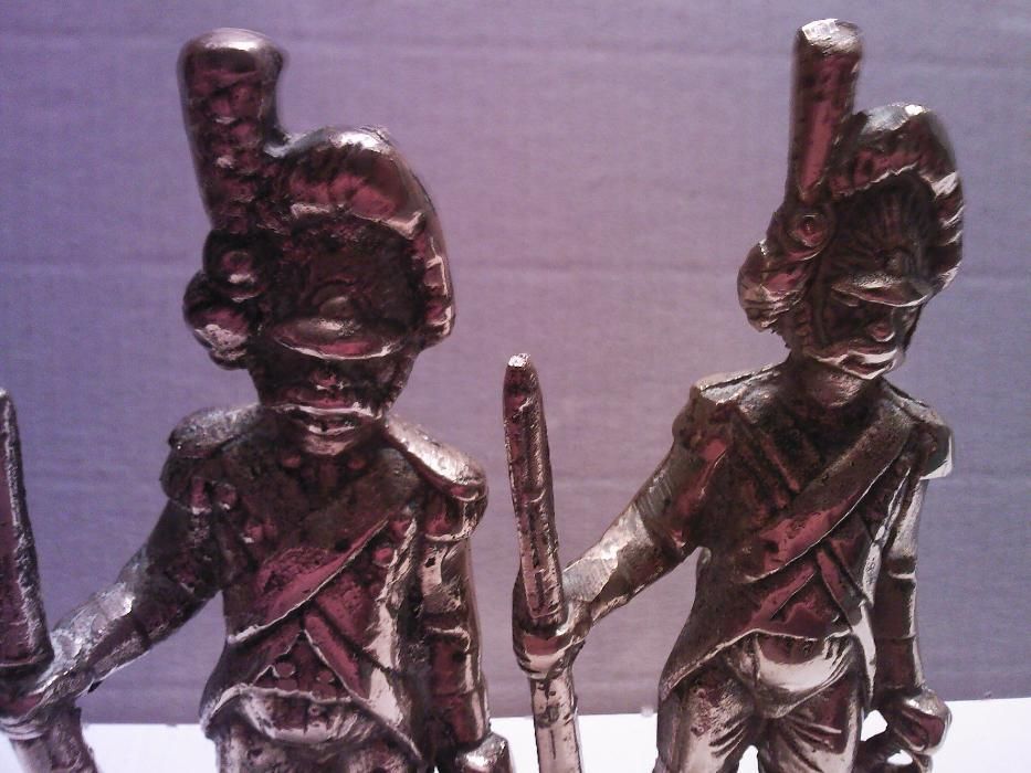 Mutat pe Publi Pereche soldati Napoleon statuete alama bronz Anglia