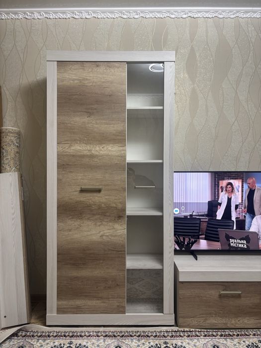 Продам стенку в идеальном состоянии