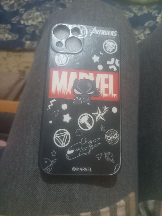 Продаю чехлы на Айфон