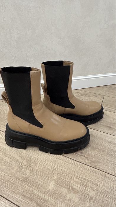 Сапоги осенние Mango