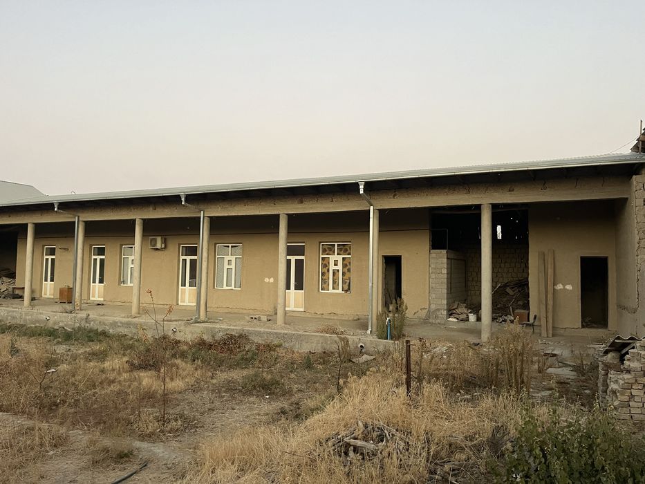 Хавли сотилади 10 суток  75.000 $ срочна чархин кадиж