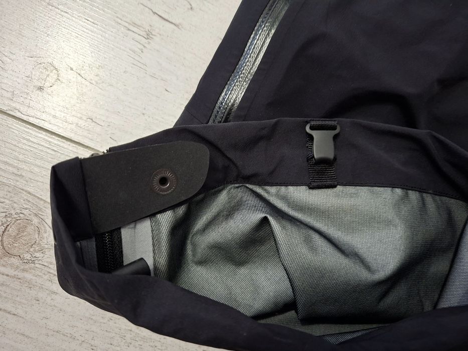 Arc'teryx Gore-tex-Ориг. Дамски панталон Нов!!!