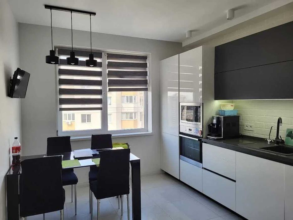 Дава се под наем Двустаен апартамент в София, Зона Б-18 - 65 кв.м за 459 € - Снимка #1