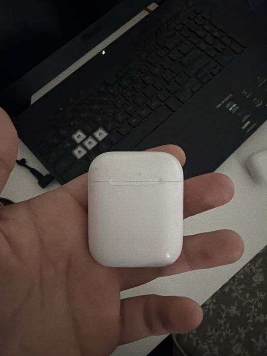 Airpods оригинал