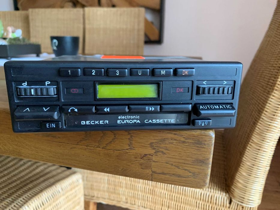 Radio casetofon  Becker Europa pt Mercedes w123 w124 TRANSP. GRATUIT