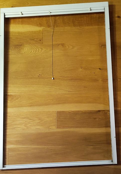 Vând plasa de tantari tip rulou