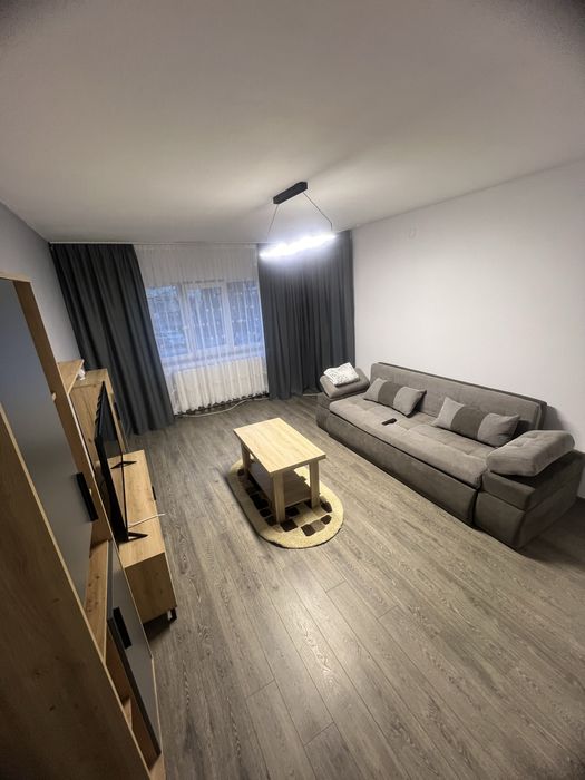 Inchiriez apartament 2 camere Gavana Lidl etaj 1 decomandat