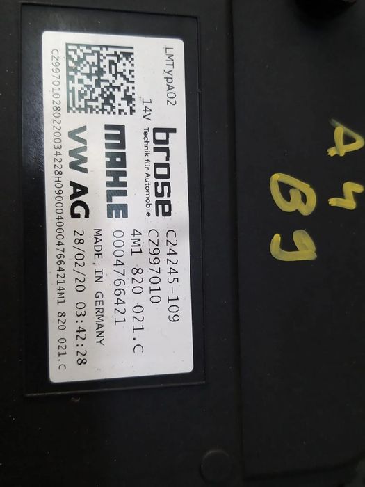 Aeroterma ventilator habitaclu audi a4 b9 8w 4m1820021c c24245109 cz997010
