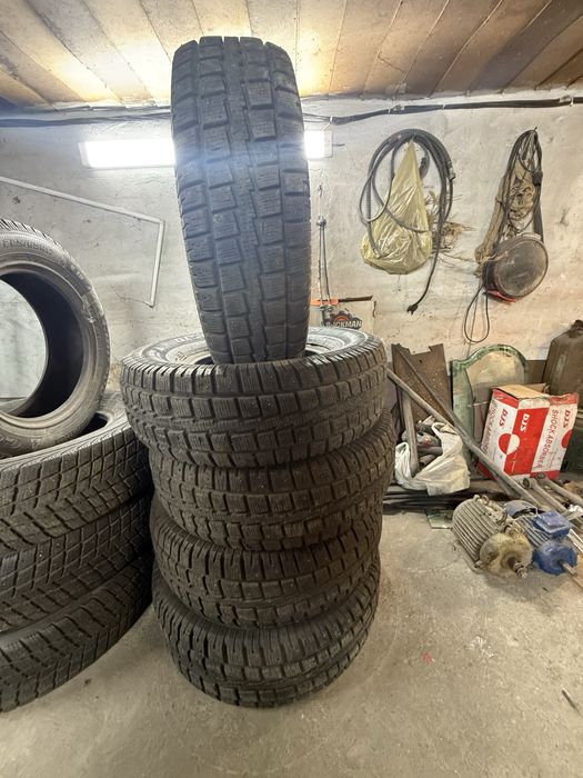 Продам шины  265/75/16