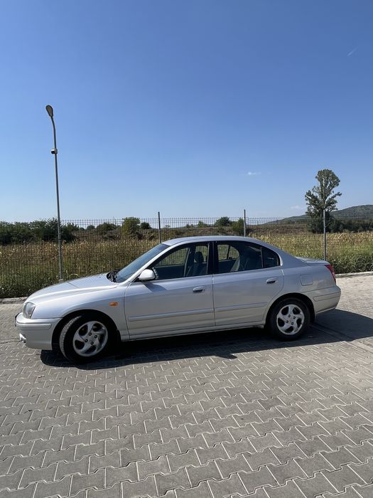 Hyundai Elantra 2004