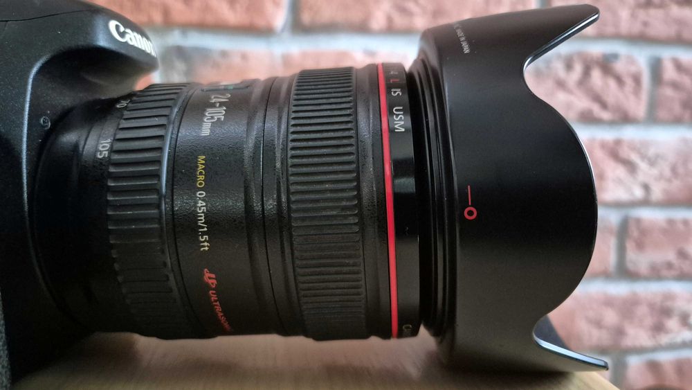 Canon EOS 7D + 24-105 f4 IS USM + 70-200 f4 IS USM + Speedlite 430EXII