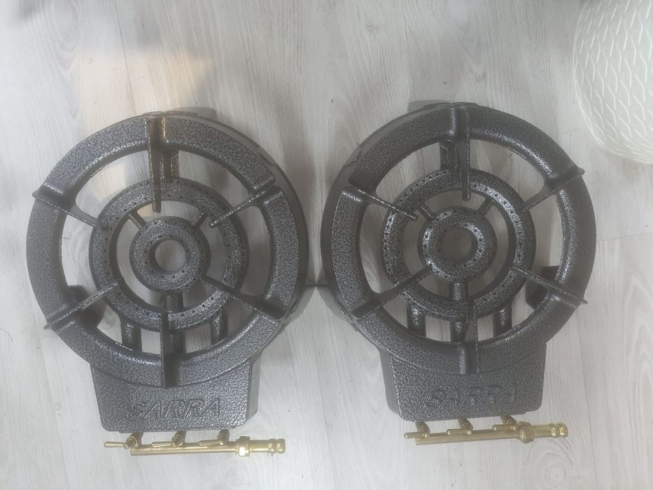 Pirostrie fontă Preț 150lei