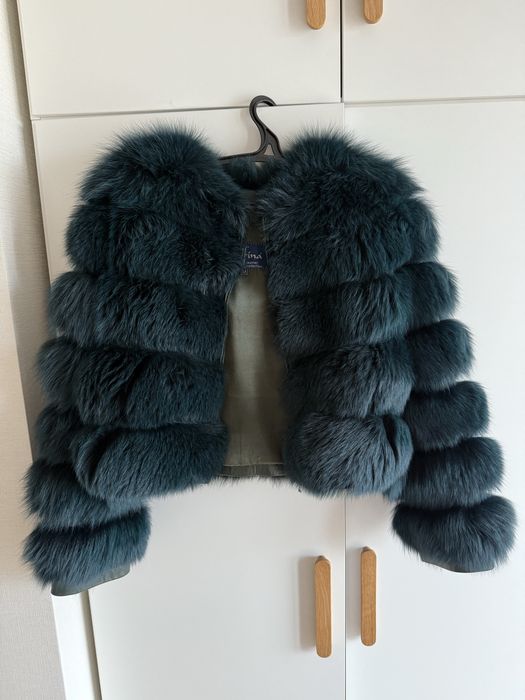 Палто от естестевн косъм в масленозелен цвят