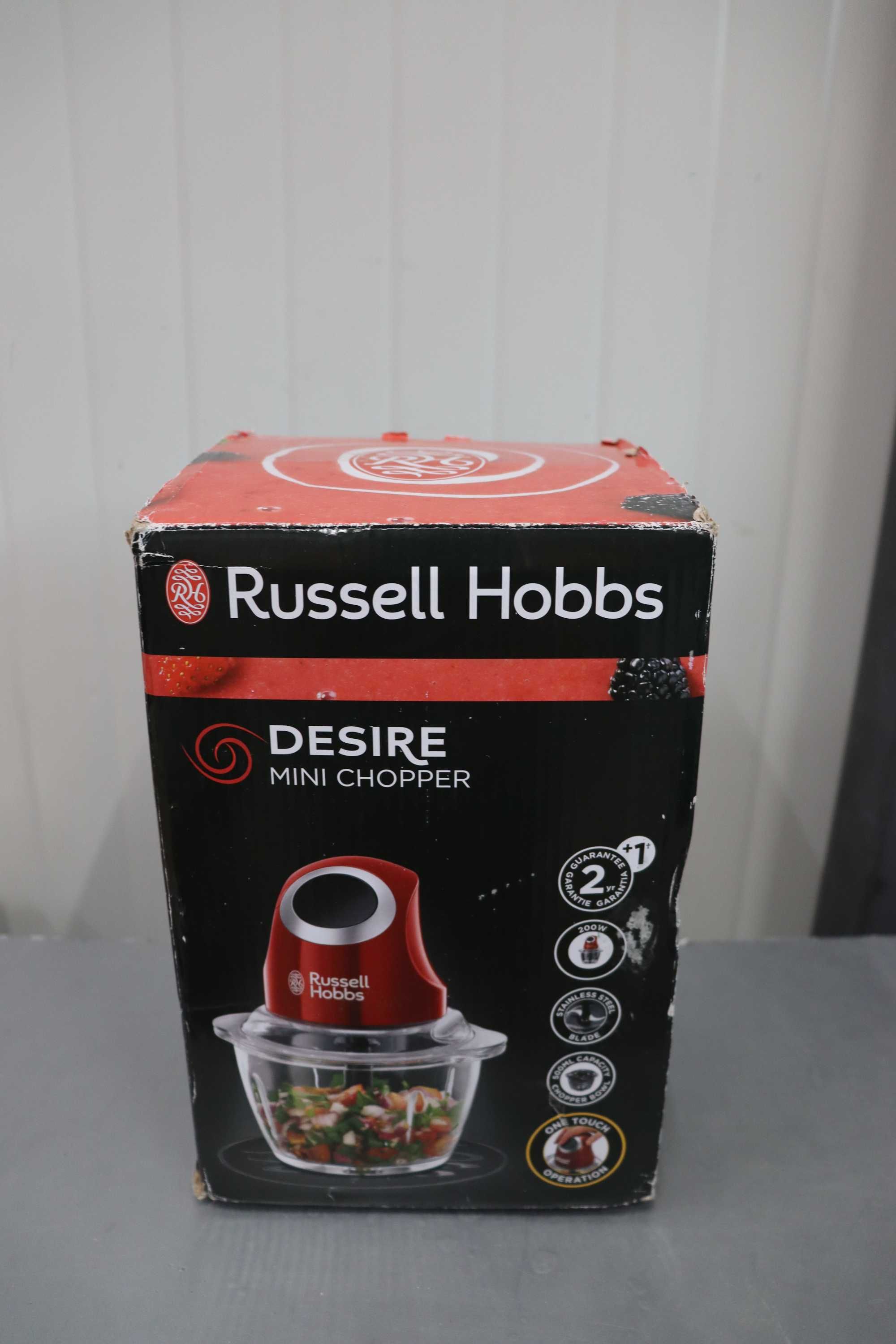 Мини чопър Russell Hobbs Desire