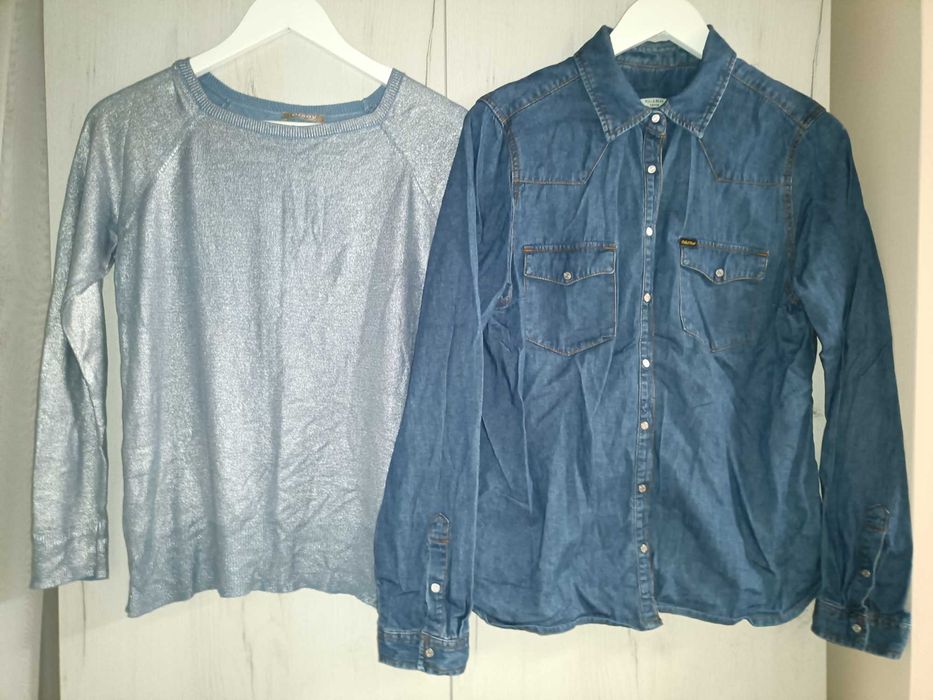 Pulover argintiu Orsay și cămașă blugi