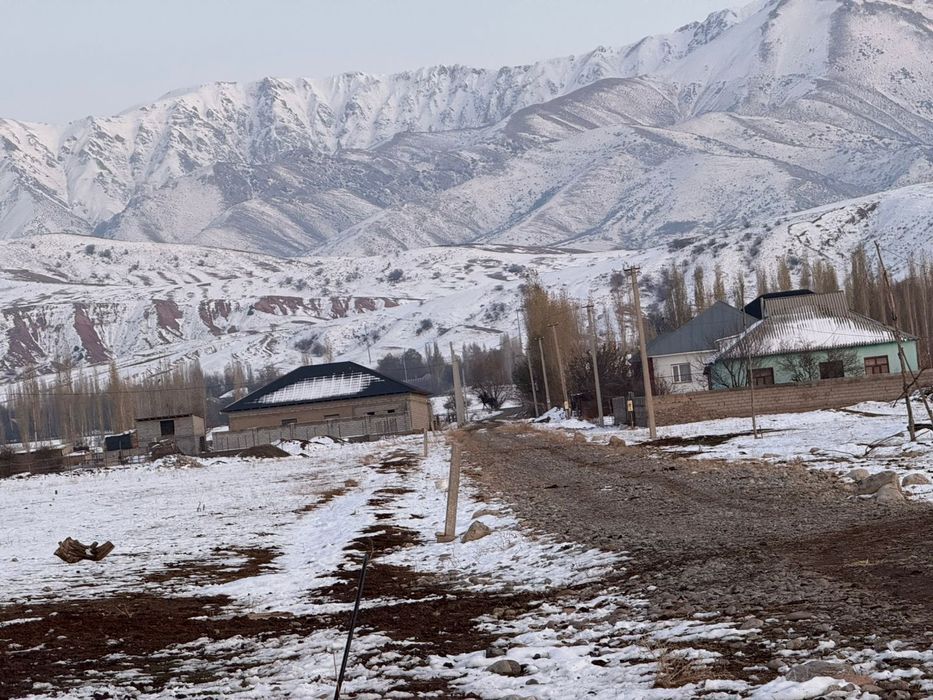 Срочно 15 сот. жер сатылады,