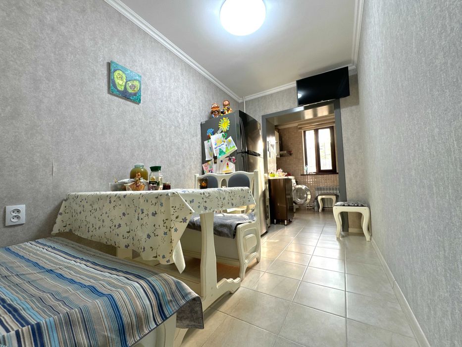 Продается 4 комнатная квартира 77 серия с ремонтом Водник2 (Jane)