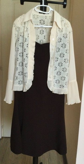 Costum dama tonuri maro, elegant