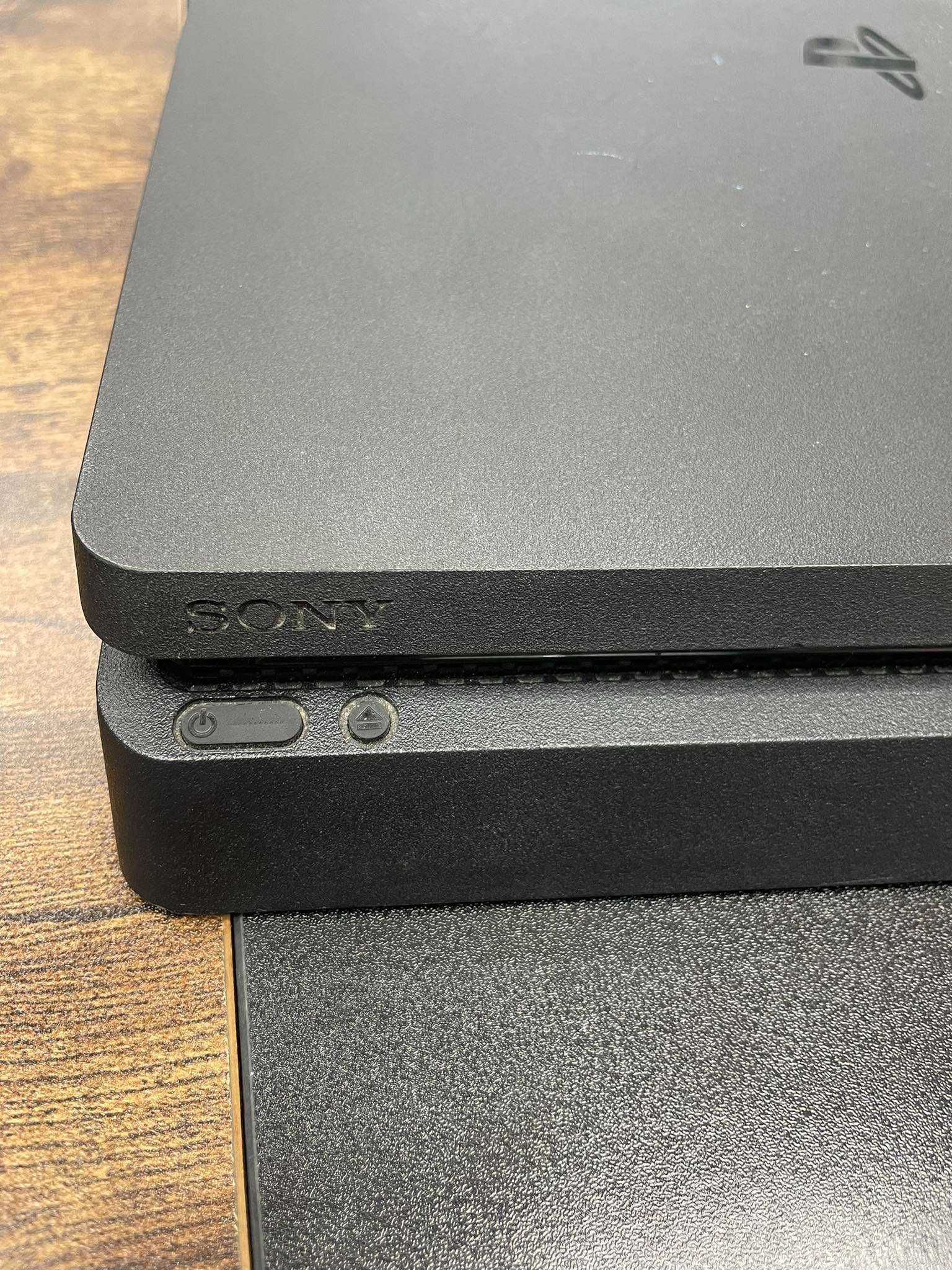 Конзола PlayStation 4 Slim 500 GB CUH-2216A