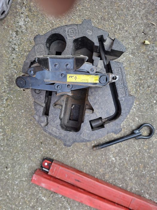 Kit roata rezerva Renault