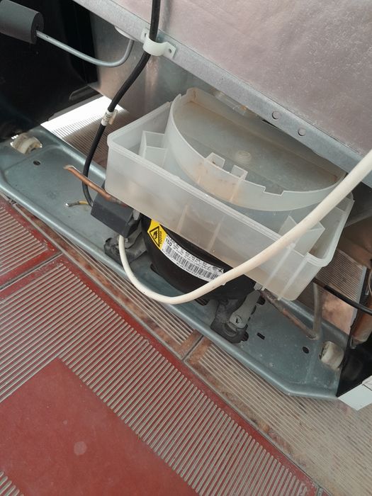 продаётся холод Атлант в отличном состояние.