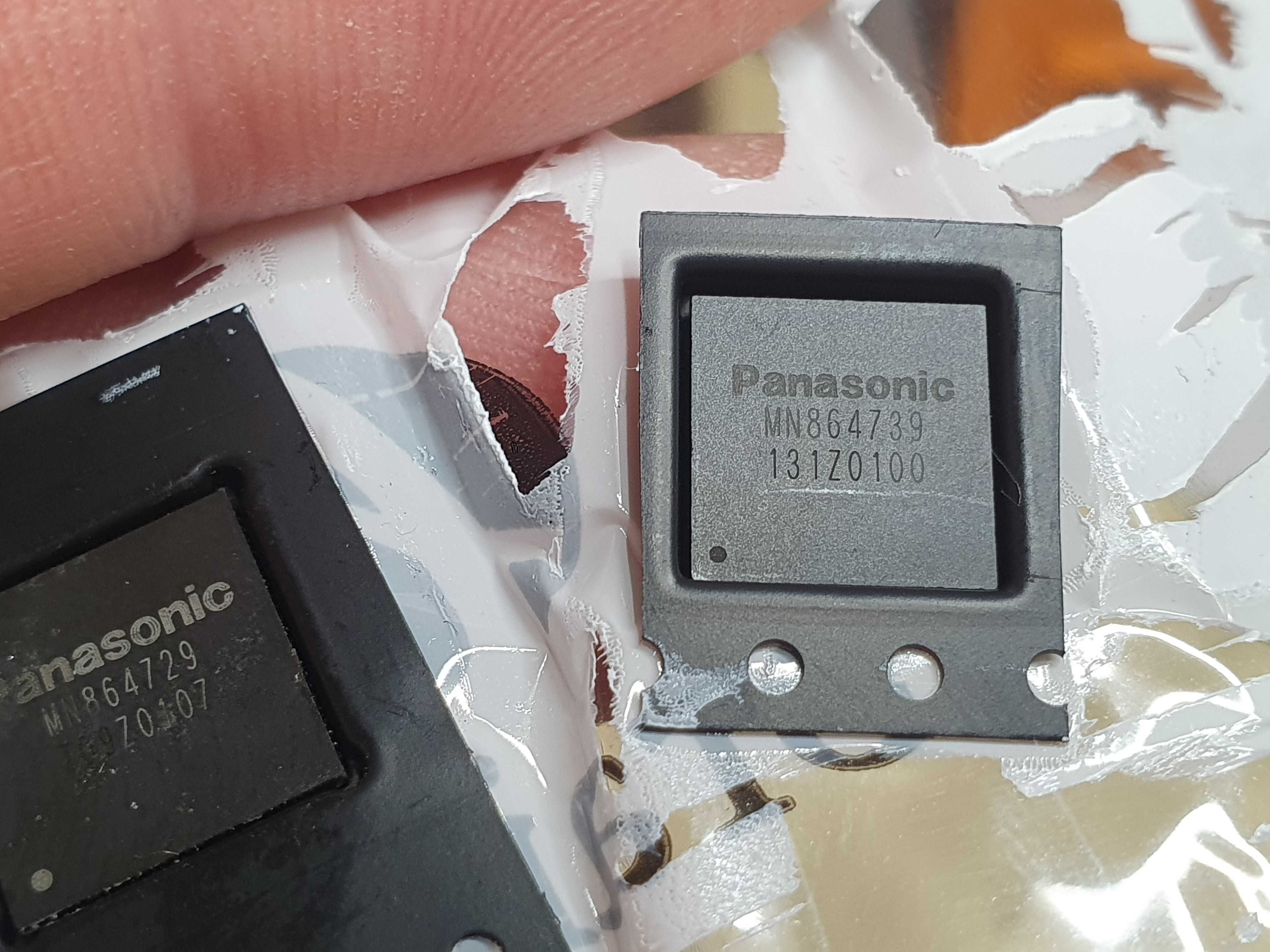 Decodor HDMI, IC chip, cip video PS5 MN864739 original, nou, sigilat.