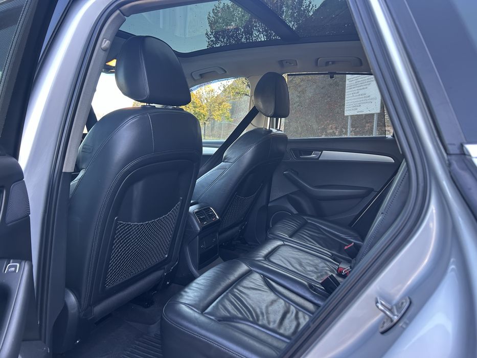 Audi Q5 an 2010 ..3.0doesel sline