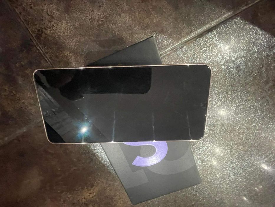 Samsung galaxy s21 purple