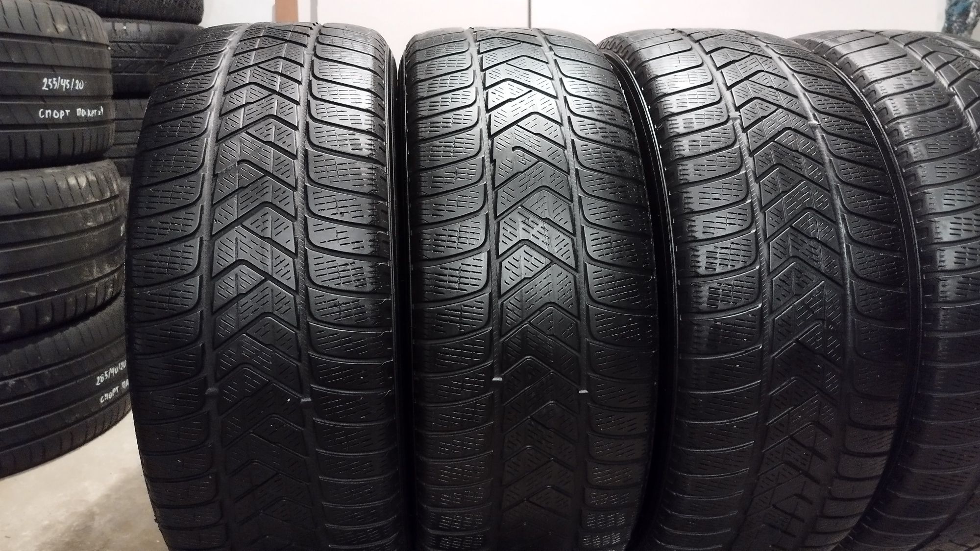 Pirelli 235/60/18