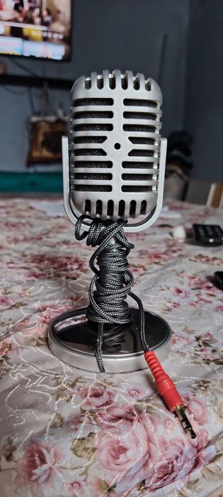 Microfon pc sau cântat