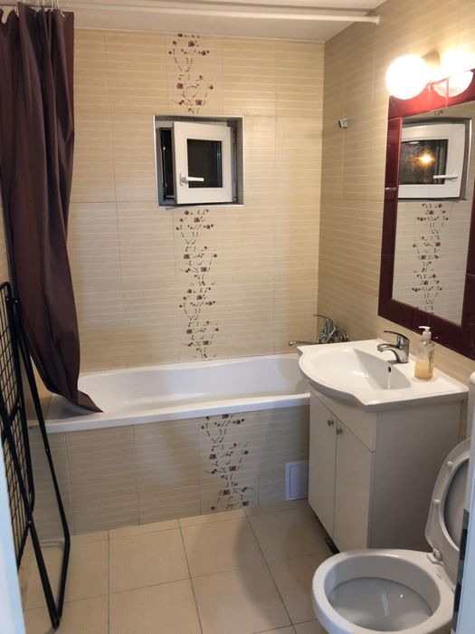 Chirie apartament 3 camere