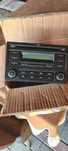 Vând CD Player  MP3 Golf 4 RCD200