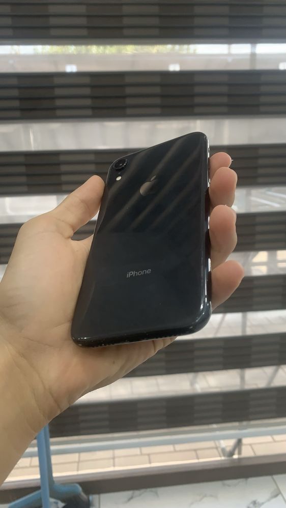 Iphone xr ideal karobka dakment