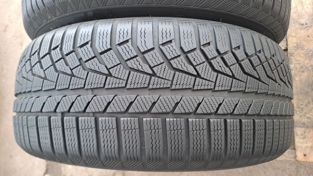 2бр. Зимни 235/55/17 Sailun ICE BLAZER