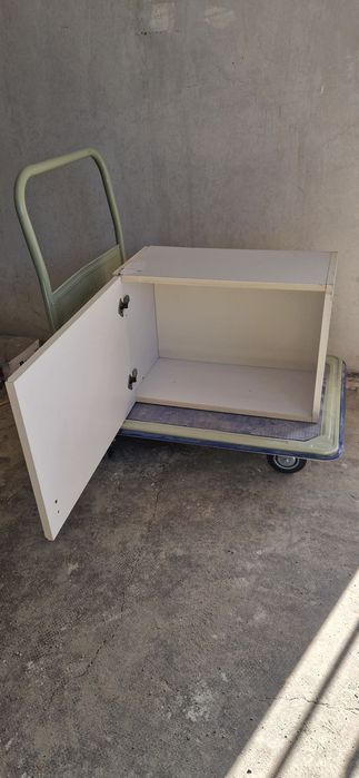 Кухненски шкафове