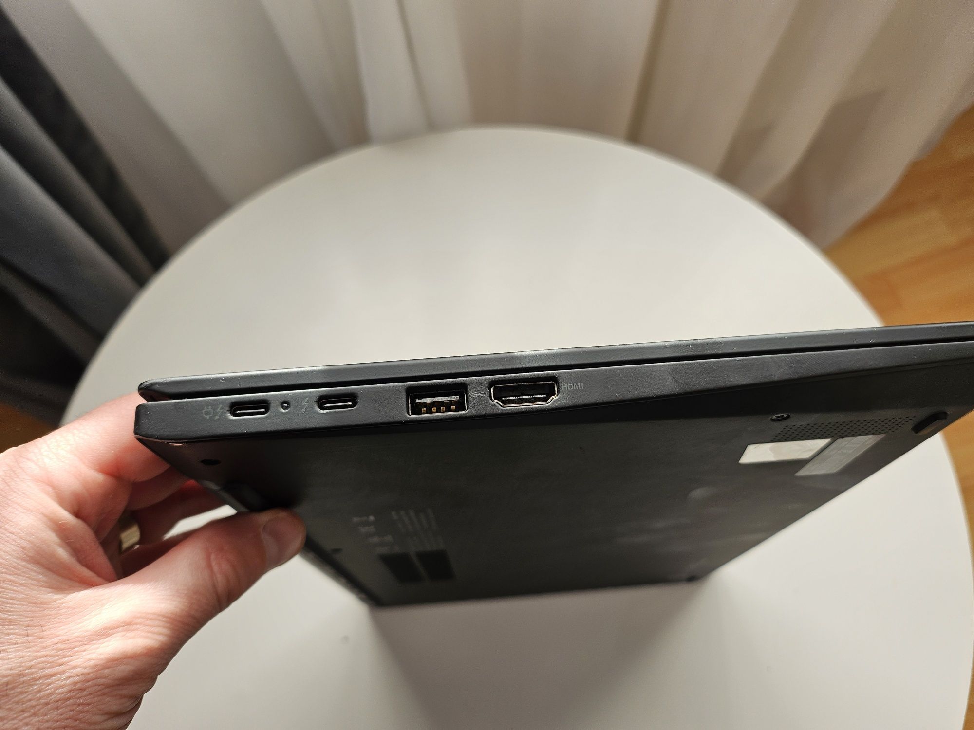 Laptop Lenovo X1 Carbon, Gen 9 i7-1165G7, 16 GB RAM, 512 GB SDD
